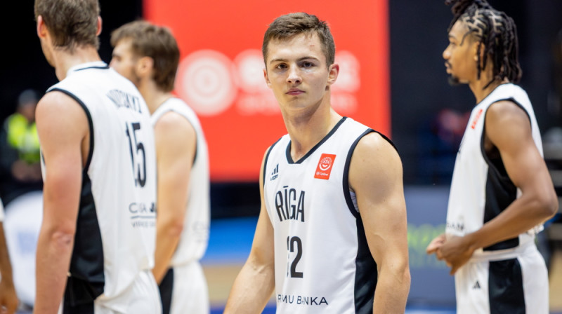 "VEF Rīga" aizsargs Jēkabs Niedra. Foto: Jānis Martels