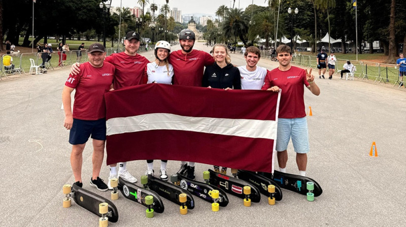 Latvijas komanda. Publicitātes foto.