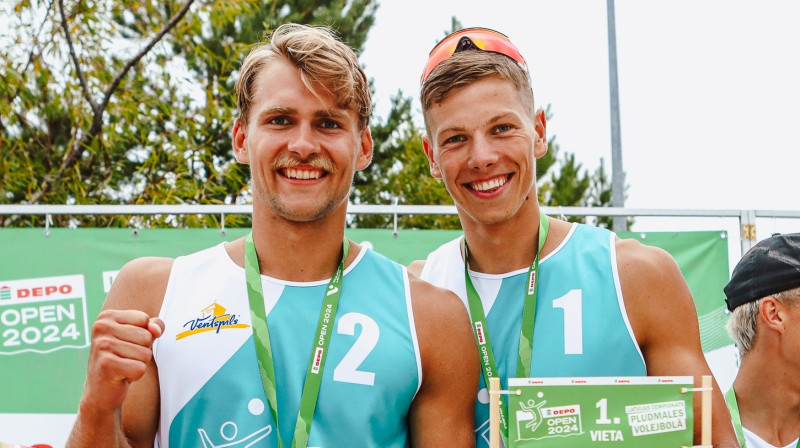 Artūrs Rinkevičs un Ardis Bedrītis. Foto: Artūrs Stiebriņš, volejbols.lv