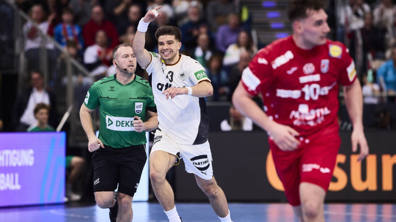 Renārs Uščins pēc vārtu guvuma. Foto: Max Grote/Imago Images/Scanpix