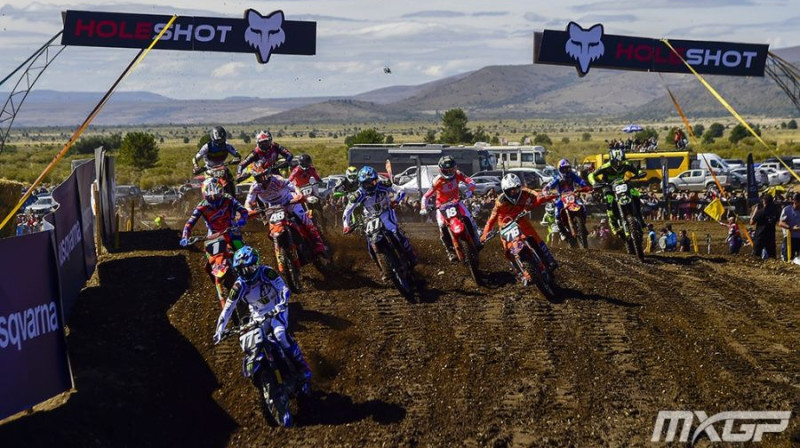 Brāļi Reišuļi pa priekšu. Foto: MXGP