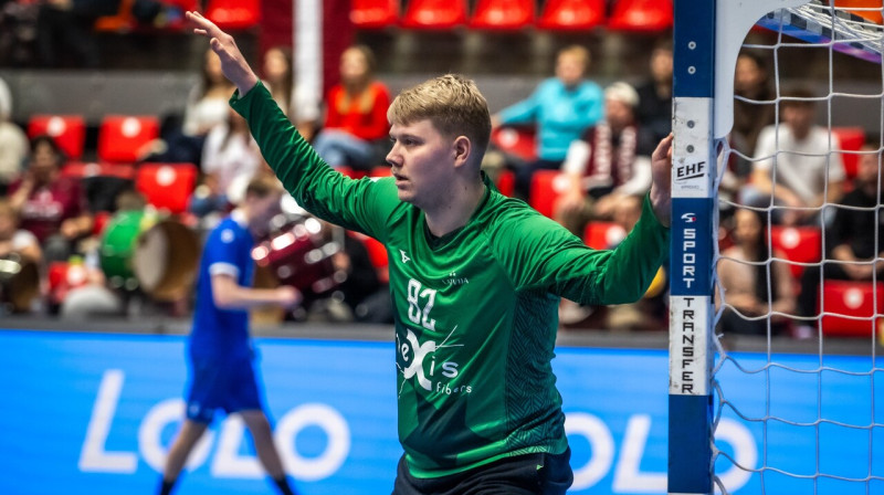 Latvijas valstsvienības vārtsargs Ritvars Putra. Foto: Zigismunds Zālmanis/LHF