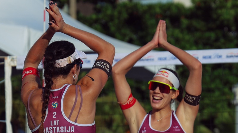 Anastasija Samoilova un Tīna Graudiņa. Foto: Fernanda Rezende/FR, Areia Games