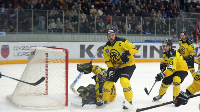 Edgars Siksna cīņā Ustjkamenogorskā (Eskemenā). Foto: pro.ligasy.kz