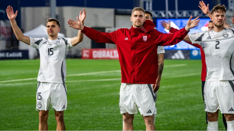 Latvijas izlases futbolisti Foto: LFF