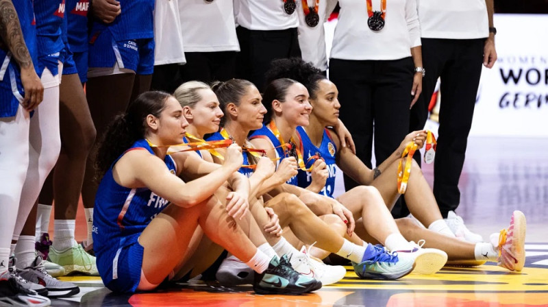 Francijas basketbolistes 2026. gada 13. septembrī. Foto: FIBA