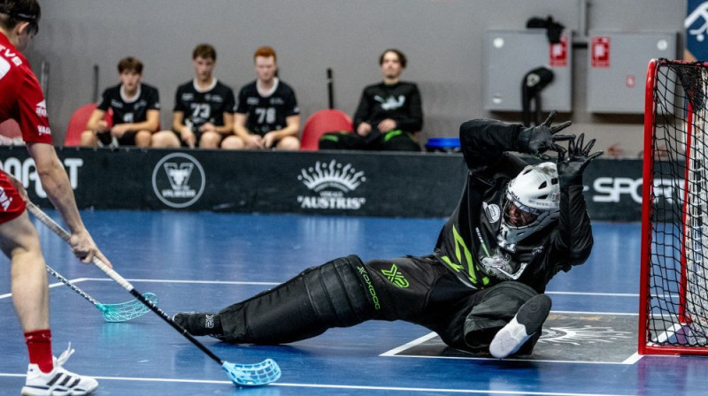 Sandijs Gabriels Siliņš šosezon atvairījis jau trīs soda metienus, foto: Jānis Lārmanis, Floorball.lv