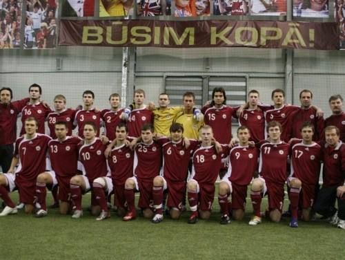 Latvijas U19 izlase draudzības spēlē pārspēj Lietuvas vienaudžus