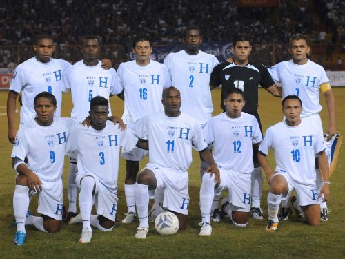 Zināms Hondurasas izlases sastāvs PK izcīņai