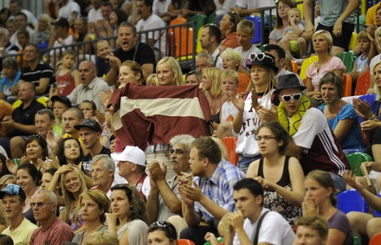 Grobiņā lielais basketbols: Latvija - Ukraina (papildināts)