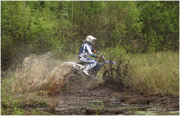 Baltijas valstu un Somijas enduro sportisti mērojas spēkiem Paikusē