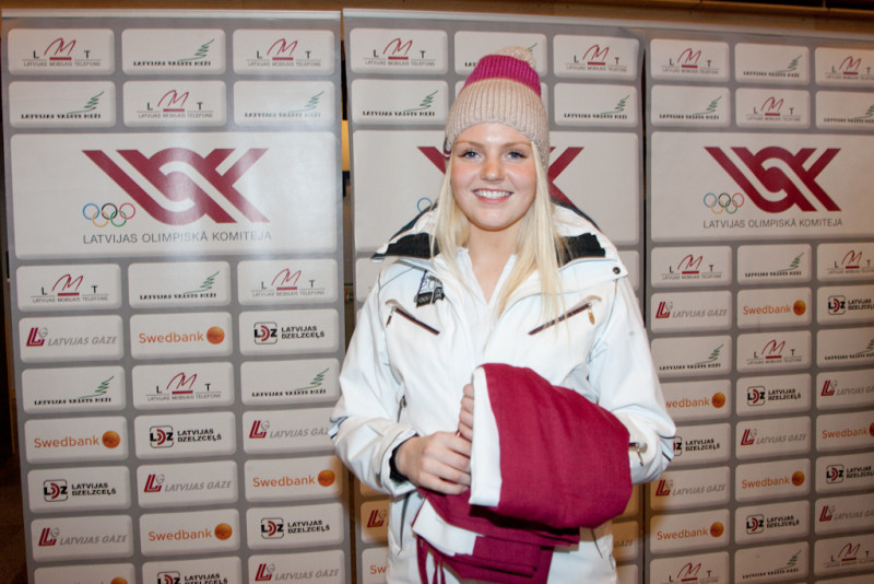 Latvijas karogu jaunatnes olimpiādes atklāšanas ceremonijā nesīs kamaniņu braucēja Zirne