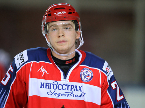 KHL līderu cīņā uzvar "Traktor", pastarīši pieveic "Atlant"