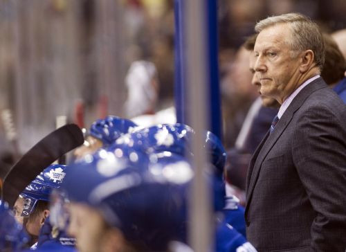 "Maple Leafs" atbrīvo galveno treneri Vilsonu