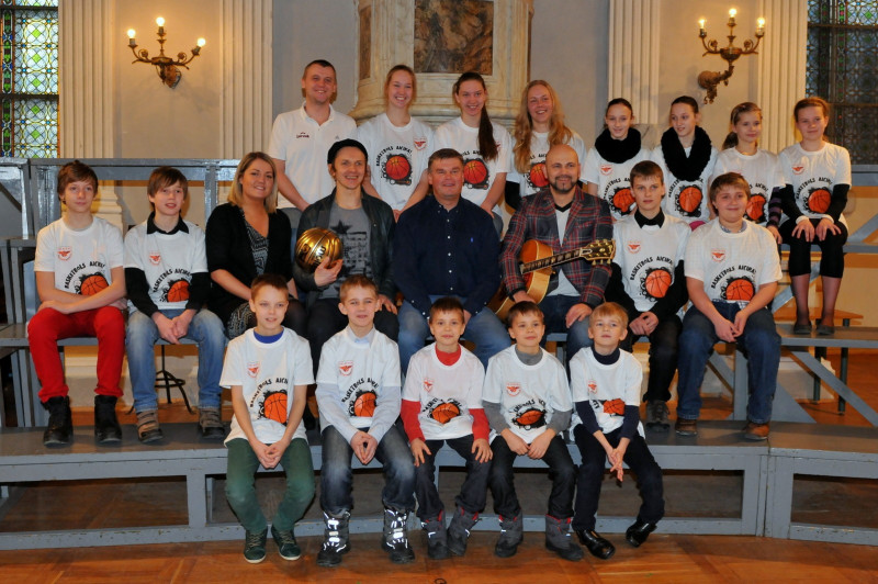 Cēsīs notiks mini sacensības basketbolā “Dribl — Bums!”