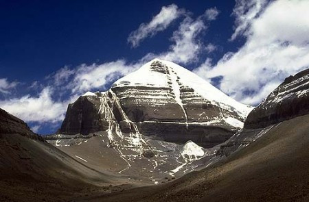 Noslēpumainais Kailasa kalns Tibetā