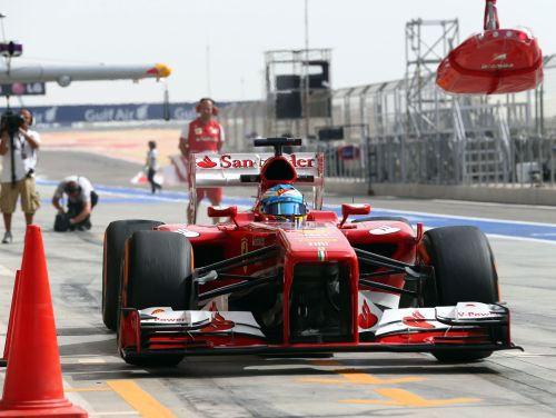 Masa, Raikonens un Alonso ātrākie Bahreinas GP treniņbraucienos