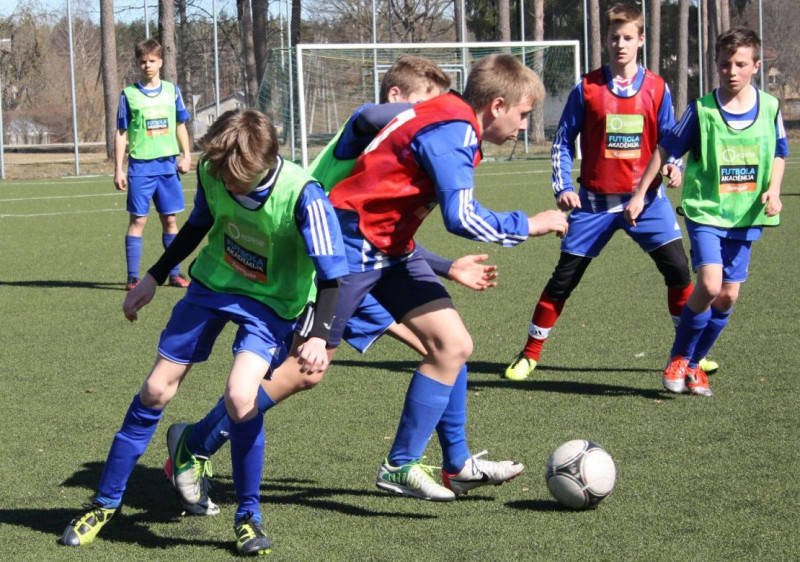 "OKartes" Futbola akadēmijā treniņnometnē dodas U-13 talantīgākie futbolisti