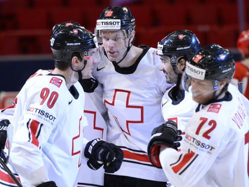 Šveice noslēdz grupu turnīru bez zaudējumiem, pieveikti arī baltkrievi