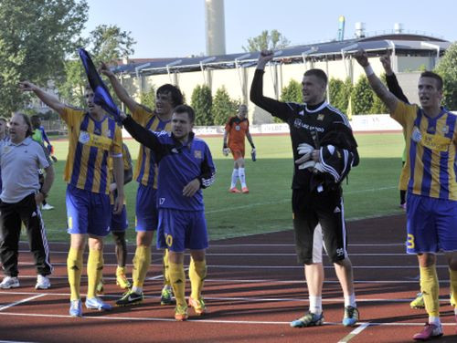 Biļetes uz "Ventspils" Eirokausu spēli "Skonto" stadionā maksās 3-5 latus