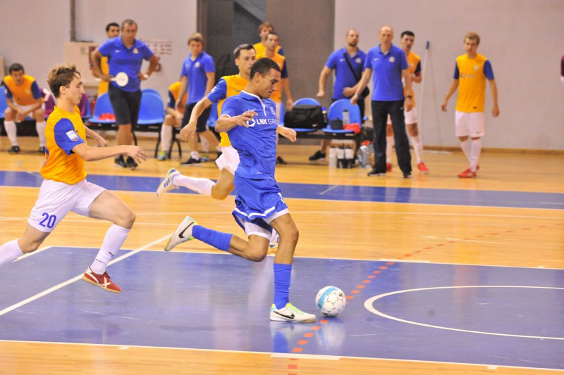 "UEFA Futsal Cup": "Nikars" futzālisti izrauj neizšķirtu pret Vitebskas "Viten"