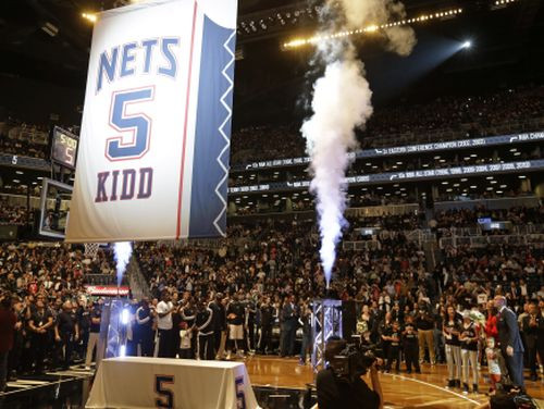 "Nets" iemūžina Kida kreklu un pārliecinoši uzvar Maiami "Heat"