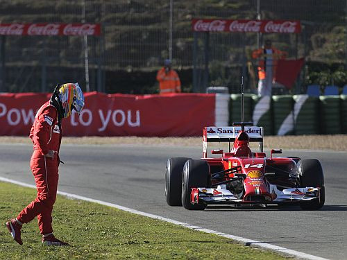 "Red Bull" katastrofālais sākums nebeidzas arī trešajā F1 testu dienā