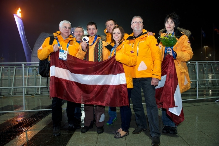 Latvijas olimpisko medaļu kaltuve Sigulda šovakar aicina sagaidīt Dukurus