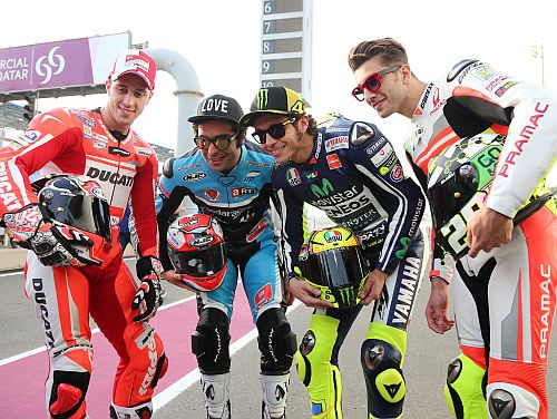 Foto: Krāšņie MotoGP motocikli ierūcina jauno motošosejas sezonu