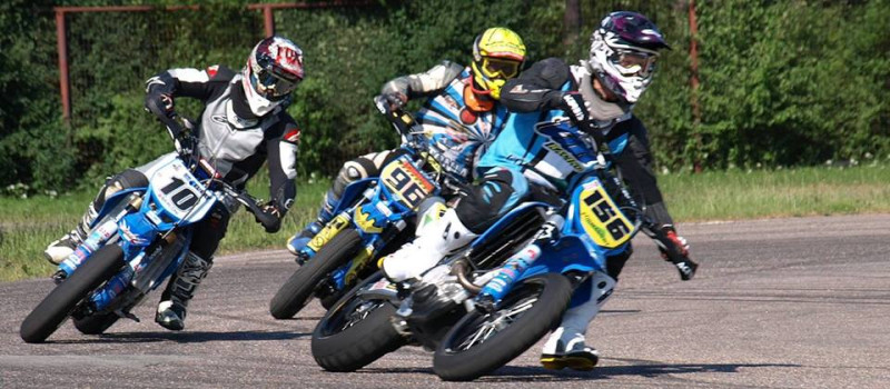 Aizvadīts Latvijas čempionāta Supermoto 1. posms