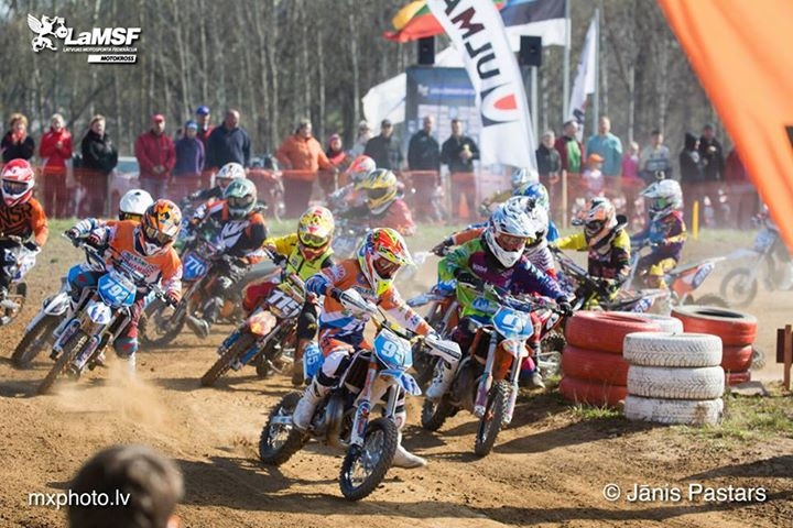 Piedāvā lētāk iegādāties biļetes uz Latvijas motokrosa čempionāta posmu Dobelē