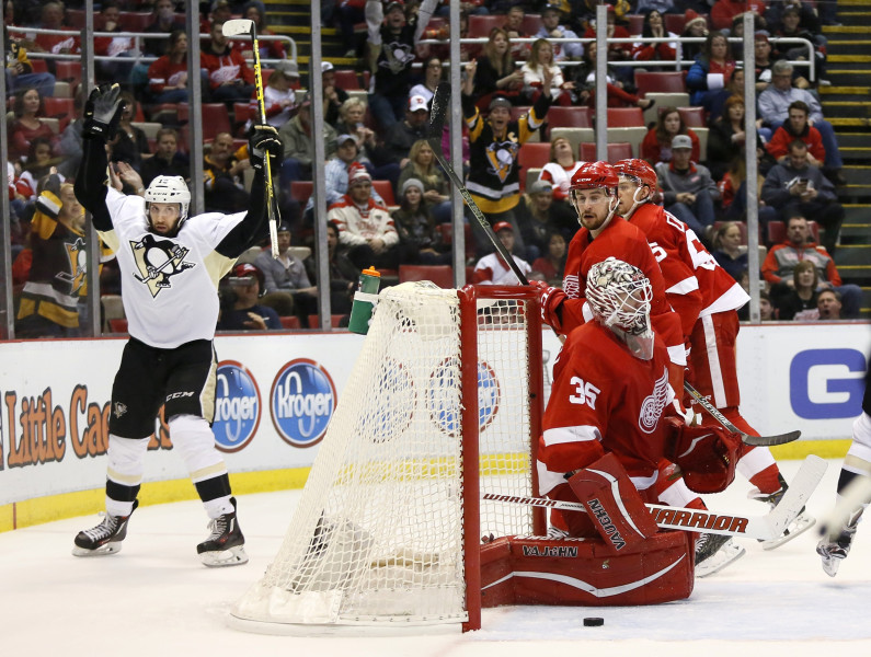 "Penguins" izrēķinās ar Detroitu, Dubnikam 19. sausā spēle karjerā