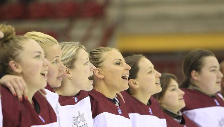 Latvijas hokejistes cieš sagrāvi un augstāk netiek