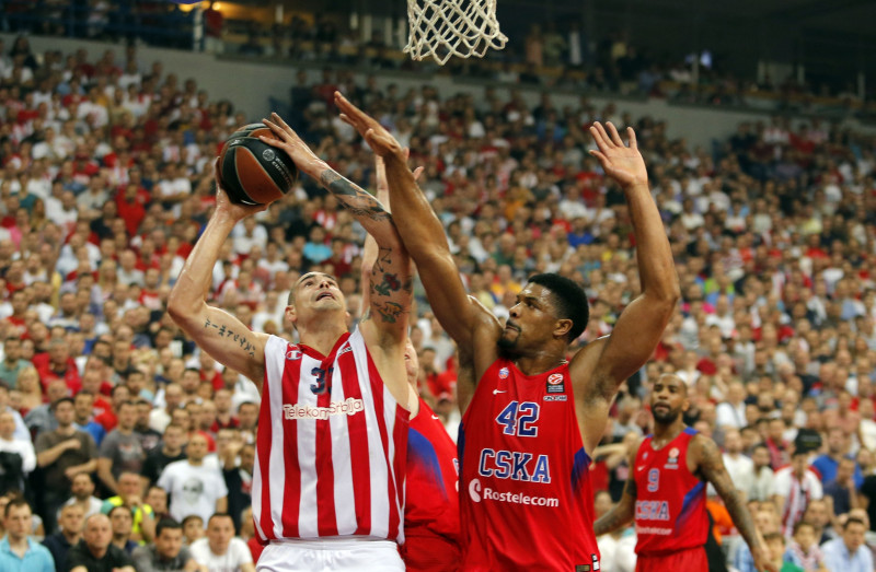 Eirolīgas labākais aizsardzības spēlētājs - CSKA centrs Hainss