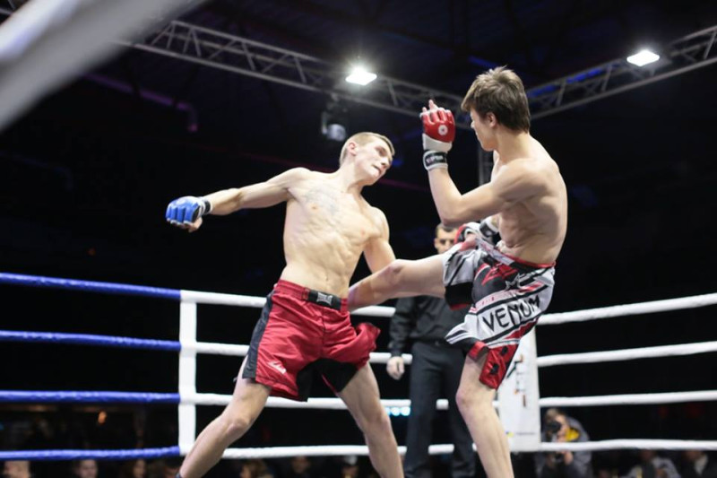 Saldū notiks cīņa starp MMA cīkstoņiem Granauski un Barsukovu