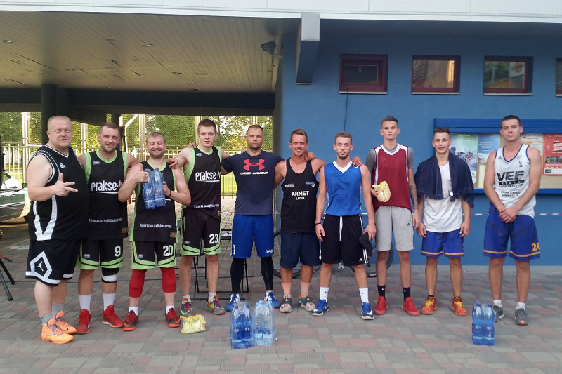 Jelgavas pilsētas 3x3 basketbola atklātā čempionāta otrajā posmā uzvar "Armet"