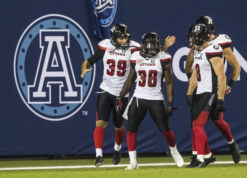 CFL līderu duelī uzvar “Redblacks”