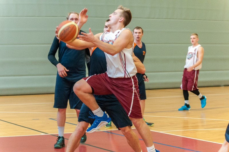 Par Jelgavas SSC kausu cīnīsies 11 basketbola komandas