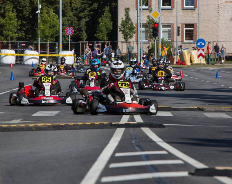 Dambergs: "Kartingā var trenēt reakciju, apzināties baiļu slieksni un izprast tehniku"