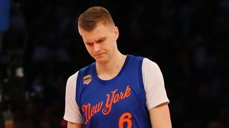 Porziņģim 21+12, "Knicks" cieš trešo zaudējumu pēc kārtas
