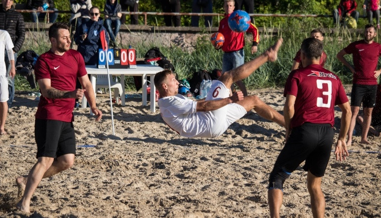 Latvijas pludmales futbola čempionātā bez zaudējumiem tikai ''Kreiss''