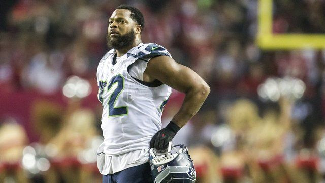 NFL zvaigzne apsūdz Lasvegasas policiju rasistiskā aizturēšanā