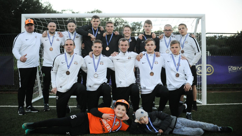 Kuldīgas "Nikers" izcīna trešo vietu 6x6 Čempionu līgā futbolā