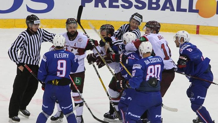 Latvijai izbraukumā pret Baltkrieviju cīņa par pirmo vietu turnīrā