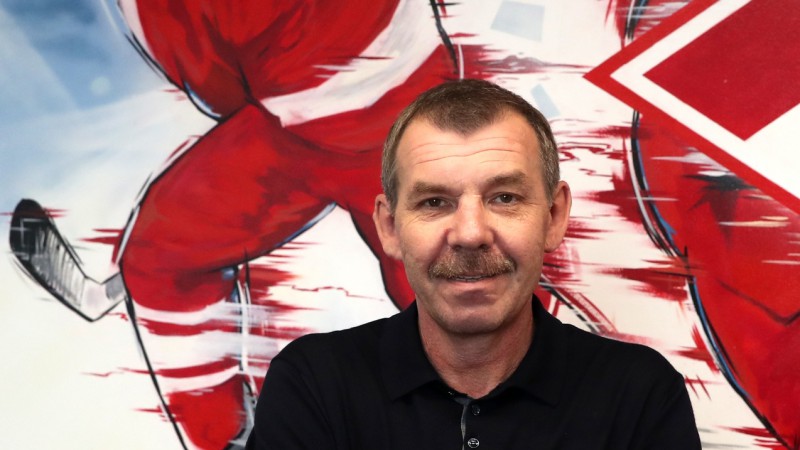 Znaroks -  Maskavas "Spartak" galvenais treneris, Vītoliņš asistēs