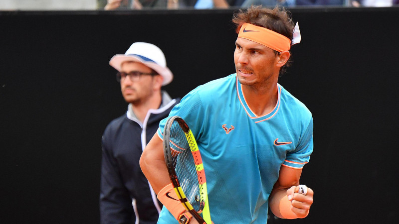 Nadals grandu duelī Romas finālā uzvar Džokoviču