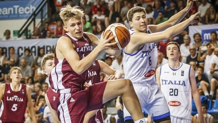 Latvijas U16 izlasei mazais ceturtdaļfināls pret Lietuvu