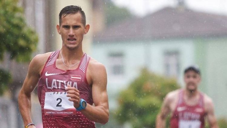 Smolonskis Turcijas čempionāta 50 km soļošanā uzrāda personisko rekordu un finišē otrais