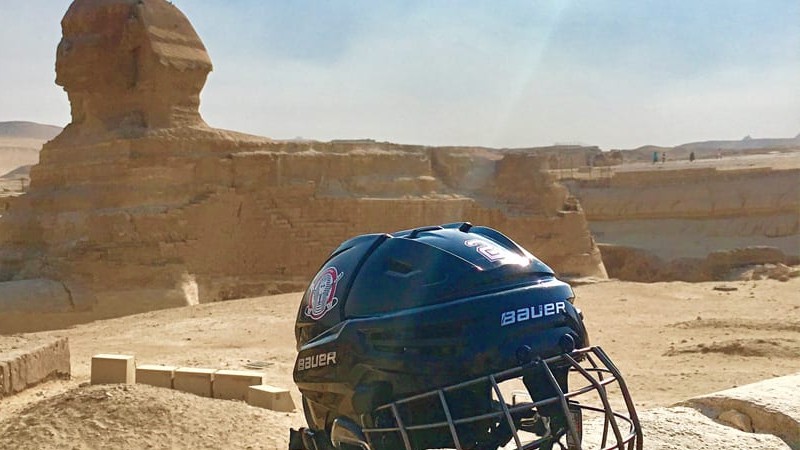 Ēģiptē vēlas organizēt hokeja spēli slaveno Gizas piramīdu priekšā