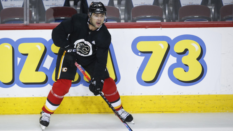 "Flames" hokejists Džordāno kļūst par Mesjē balvas ieguvēju